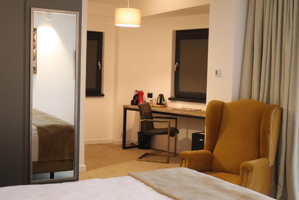 Charm Boutique Hotel - 919