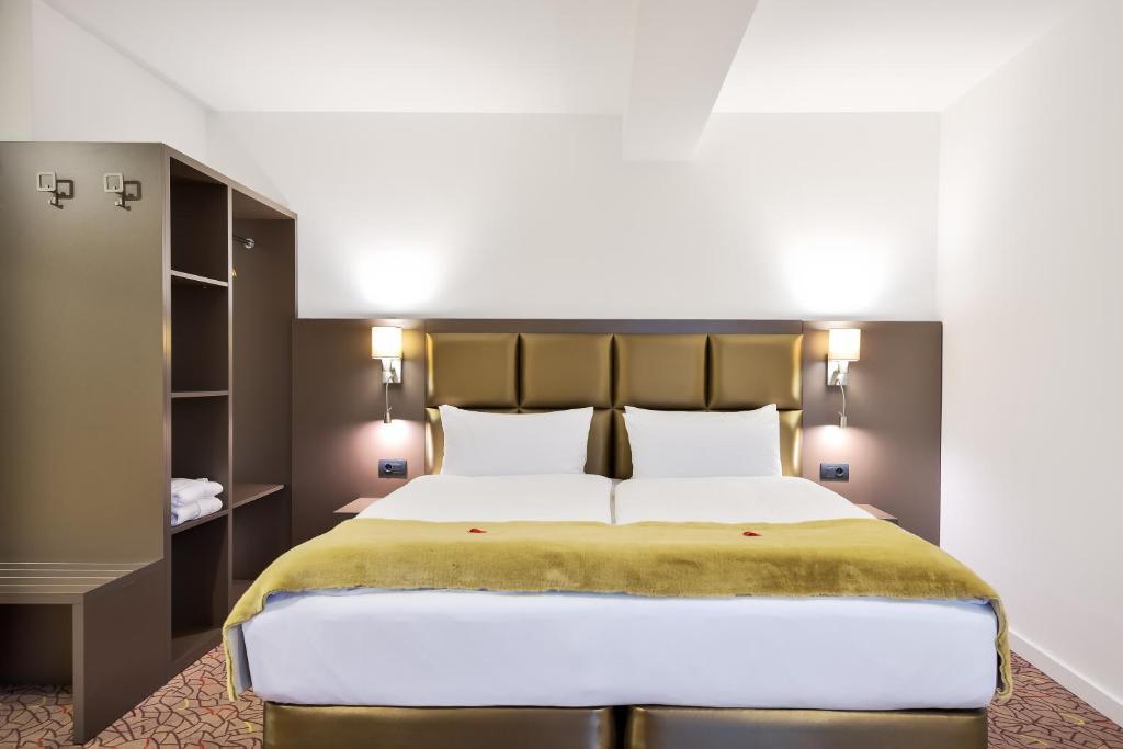 Charm Boutique Hotel - 531