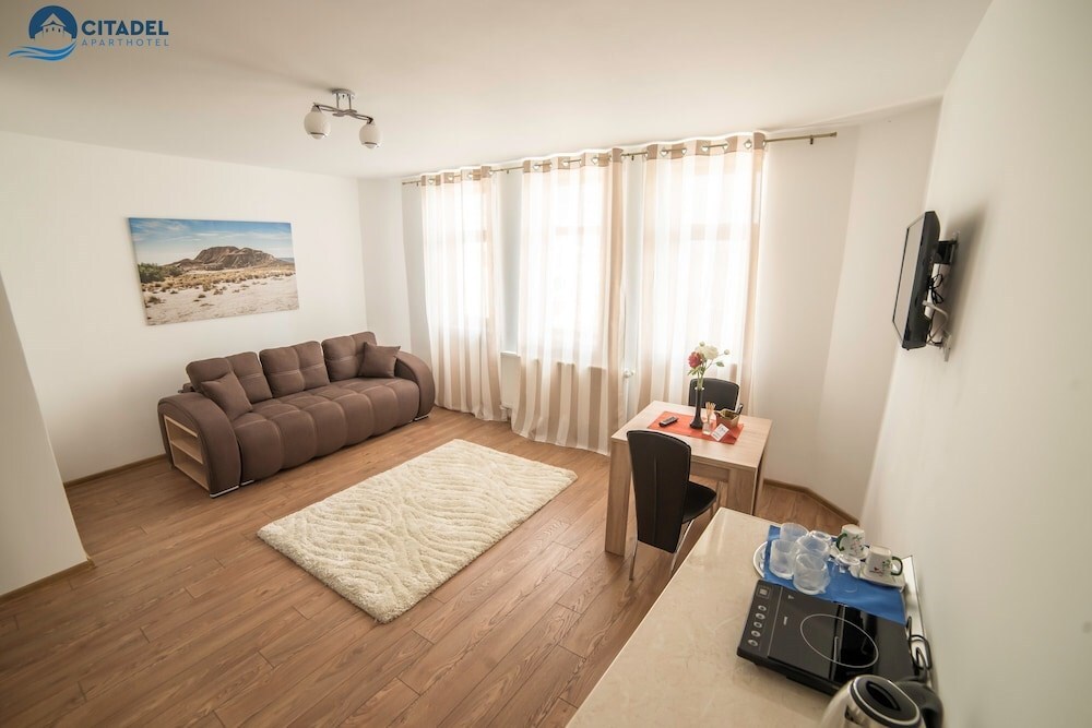 Citadel Aparthotel - 717