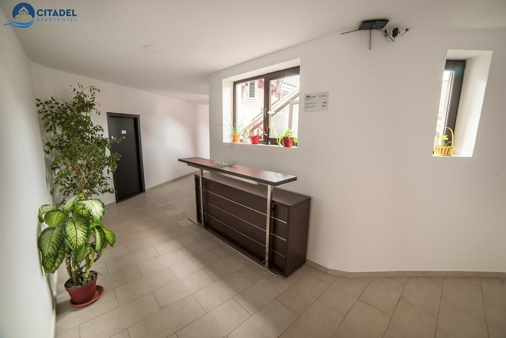 Citadel Aparthotel - 806