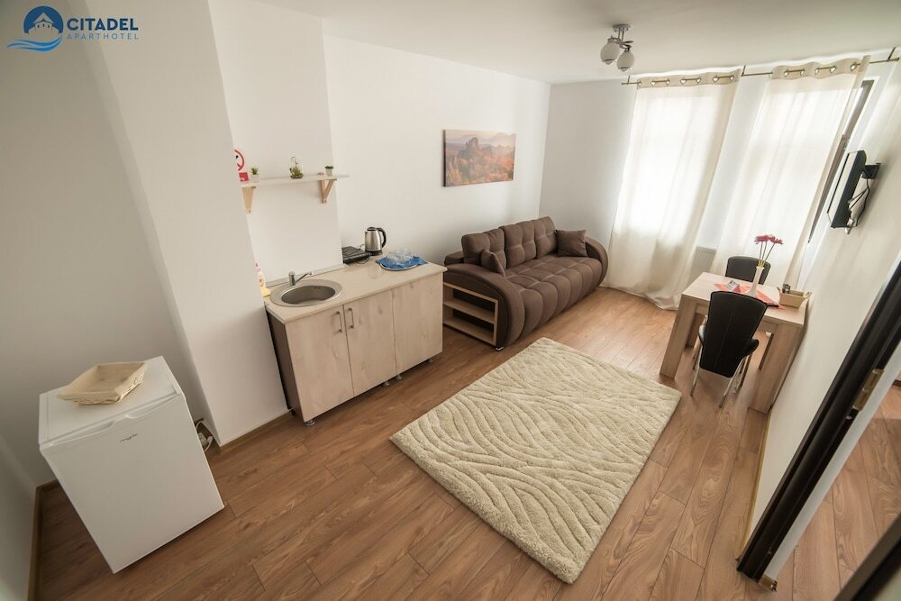 Citadel Aparthotel - 984