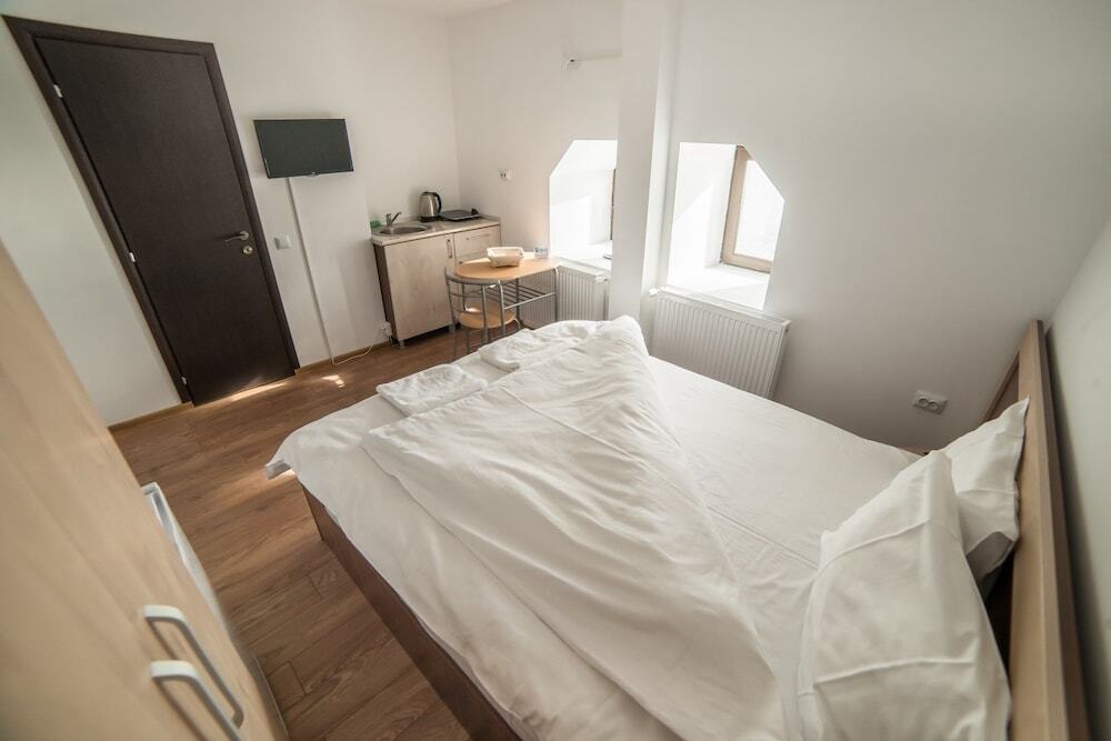 Citadel Aparthotel - 576