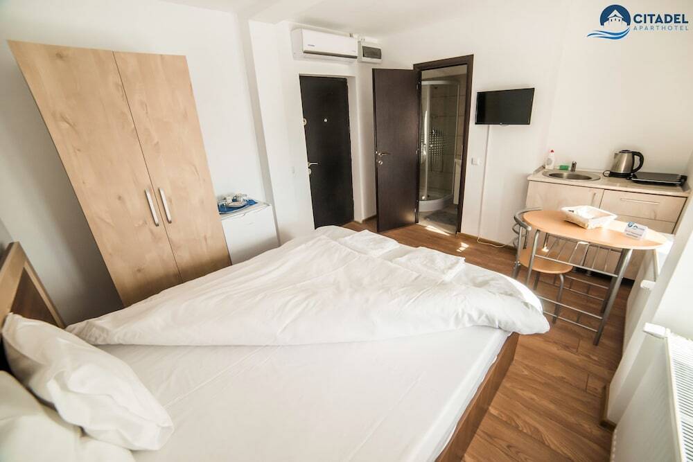 Citadel Aparthotel - 268