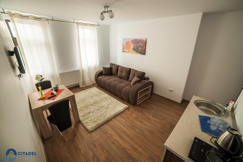 Citadel Aparthotel - 506