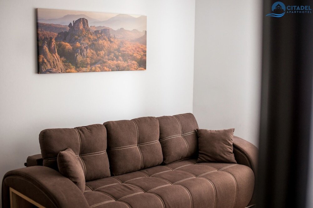 Citadel Aparthotel - 893