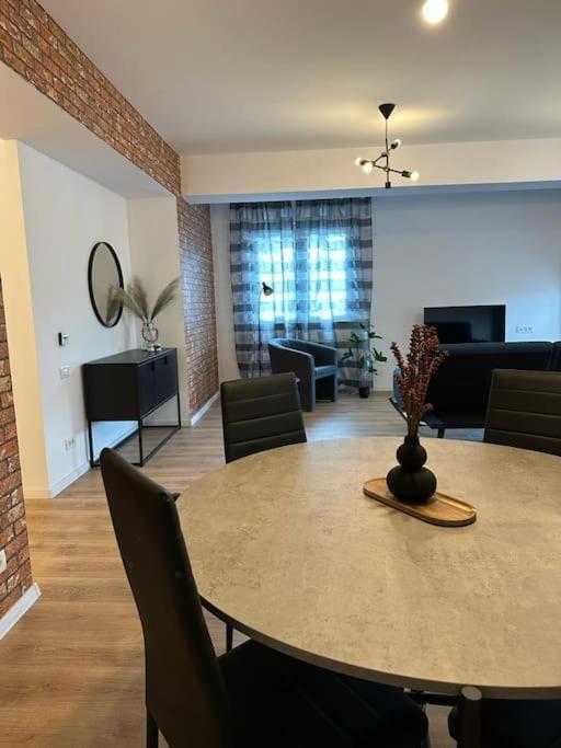 City Center Accommodation - 302 - 296