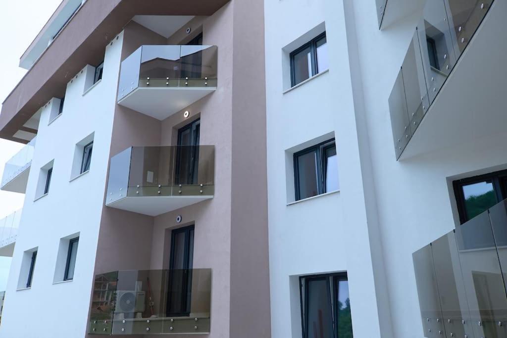 City Center Accommodation - 410 - 506