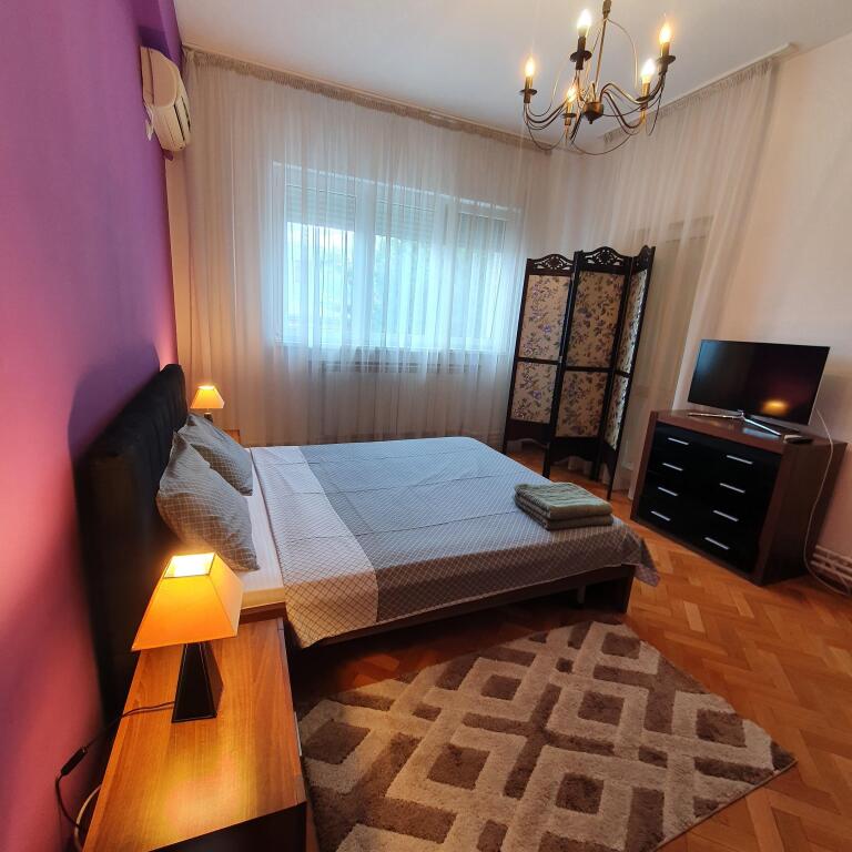 City Center Apartment Apartments - 597