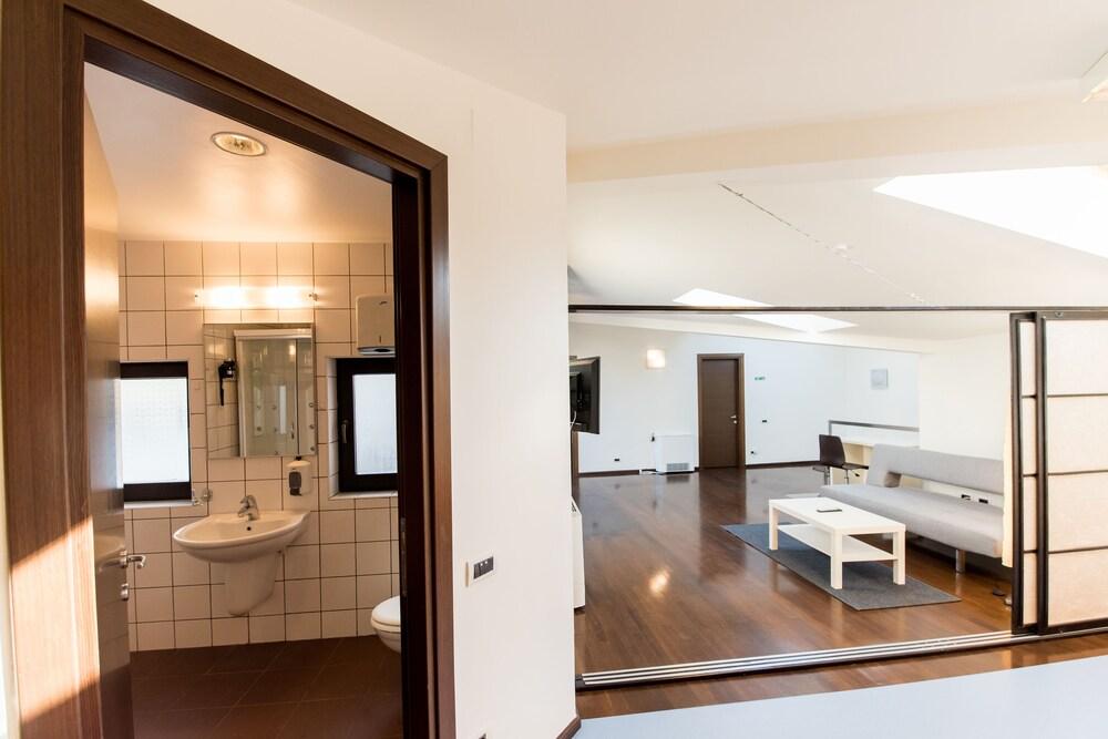 City Center Villa - 277