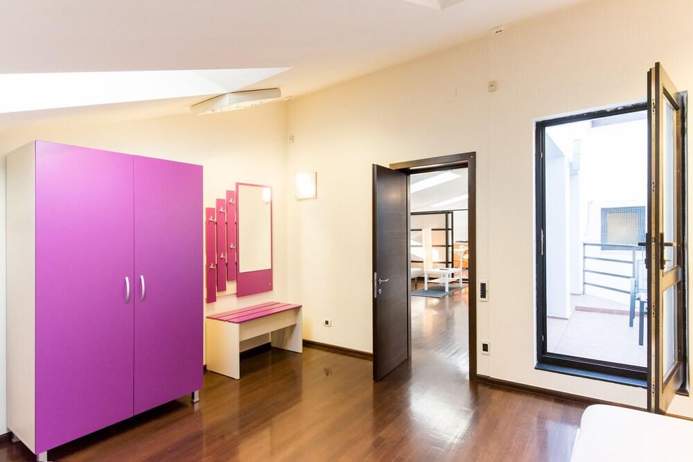 City Center Villa - 792
