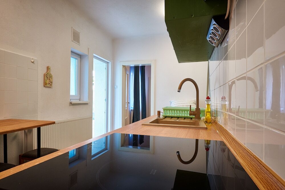 City Escape Apartments - 928
