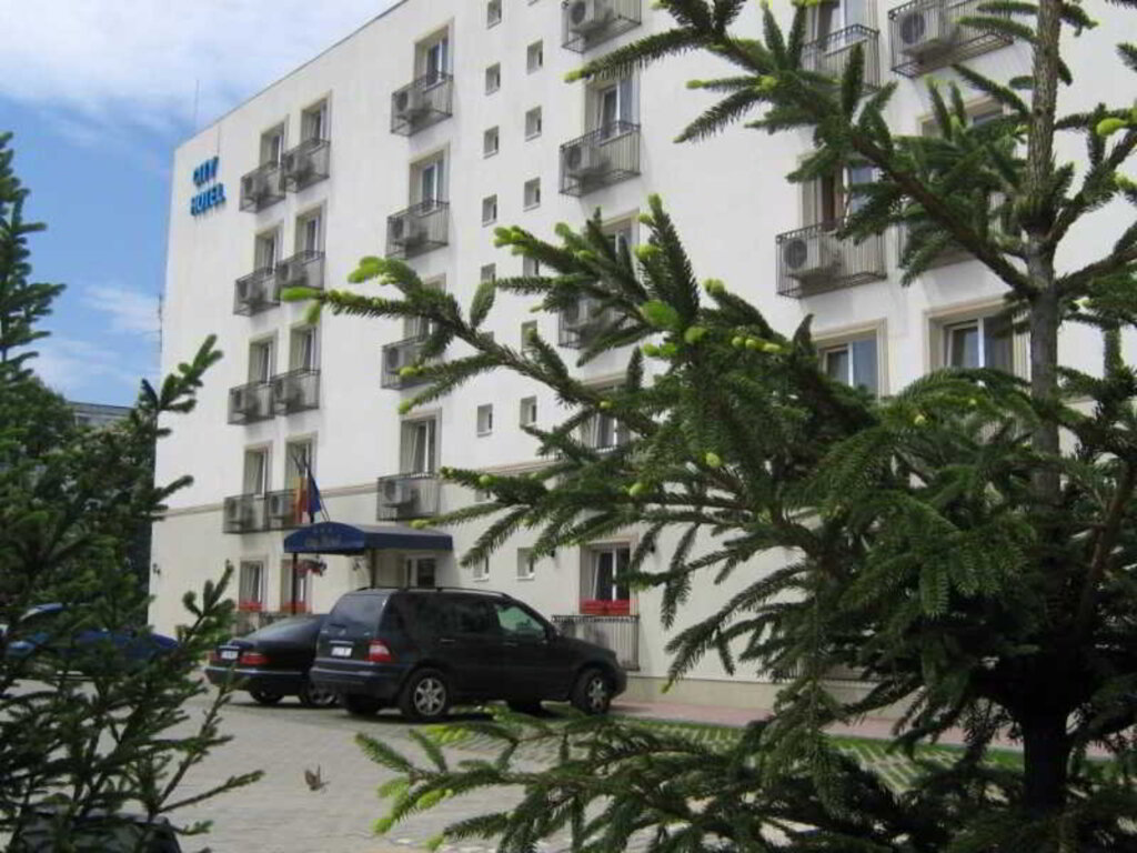 City Hotel Bucharest - 674