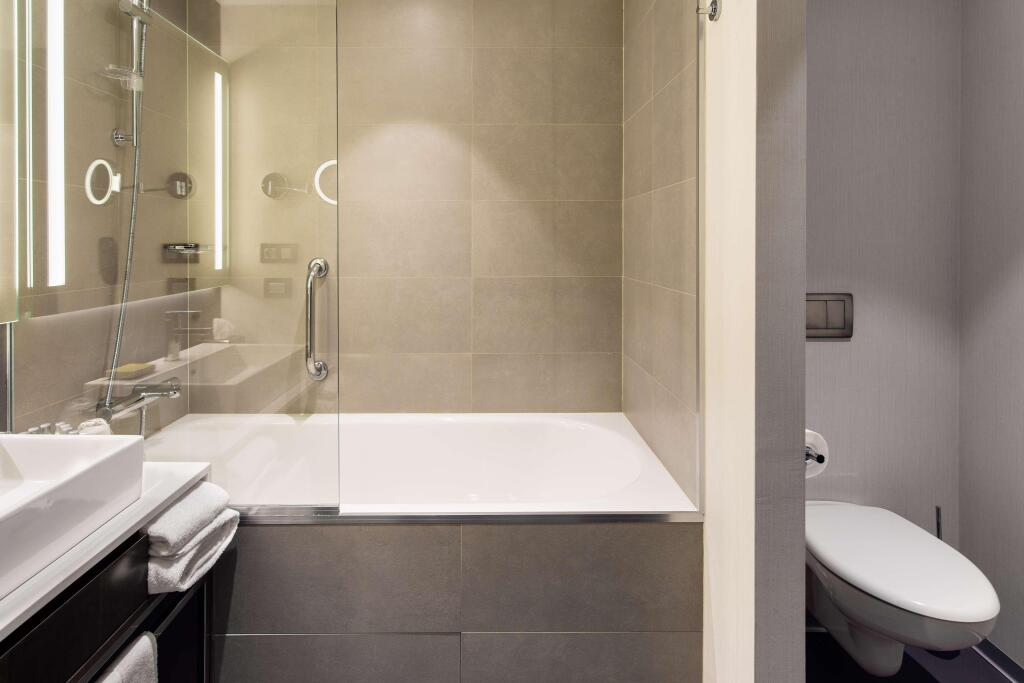 DoubleTree by Hilton Cluj – City Plaza - 176