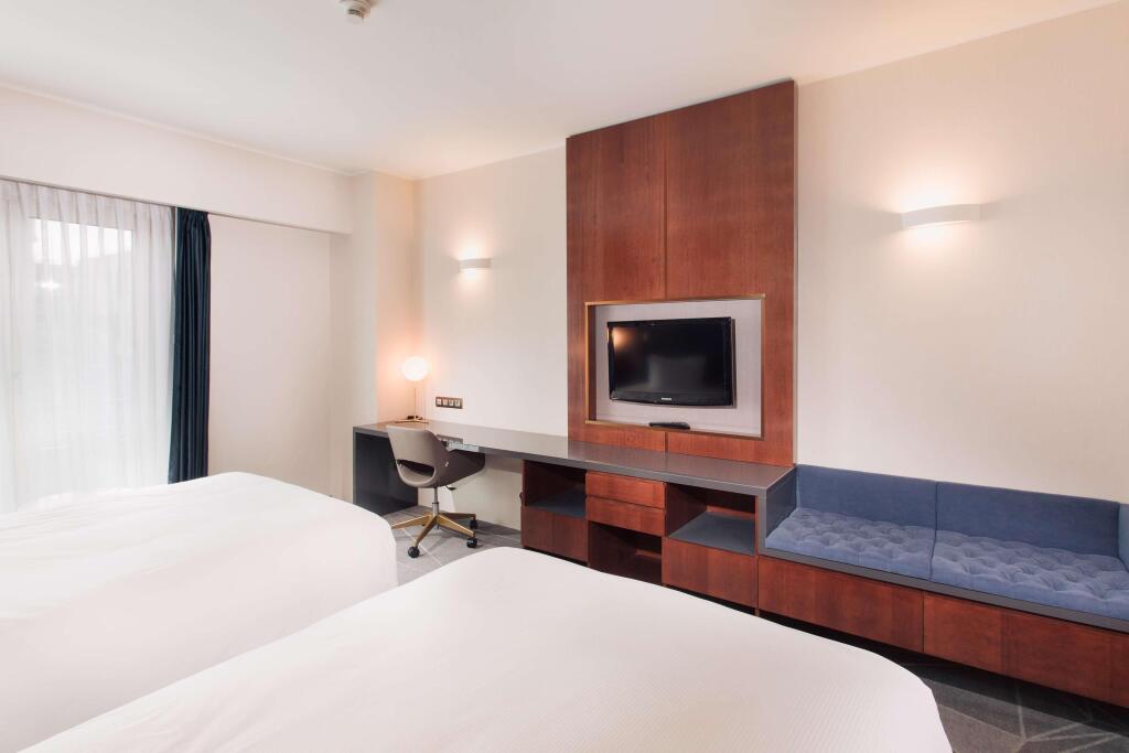 DoubleTree by Hilton Cluj – City Plaza - 65