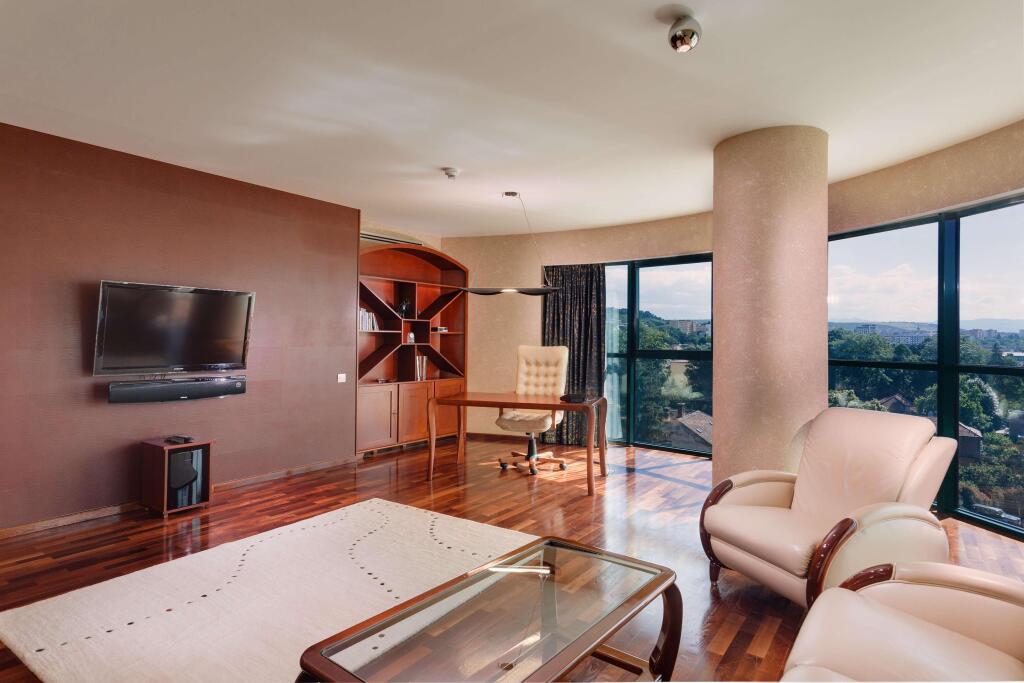 DoubleTree by Hilton Cluj – City Plaza - 409