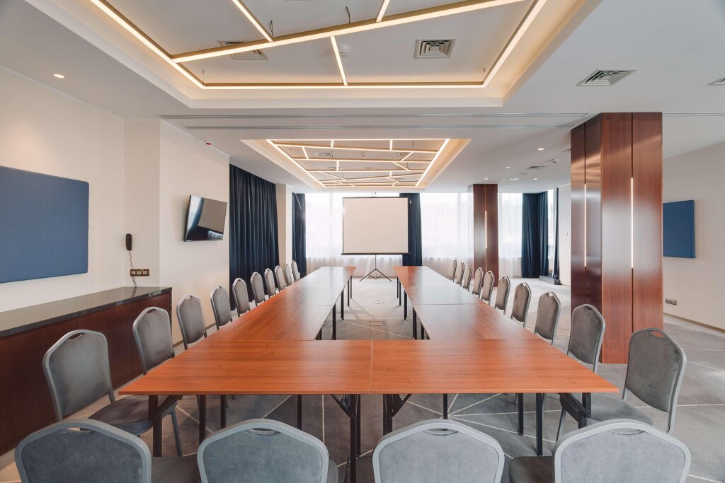 DoubleTree by Hilton Cluj – City Plaza - 215