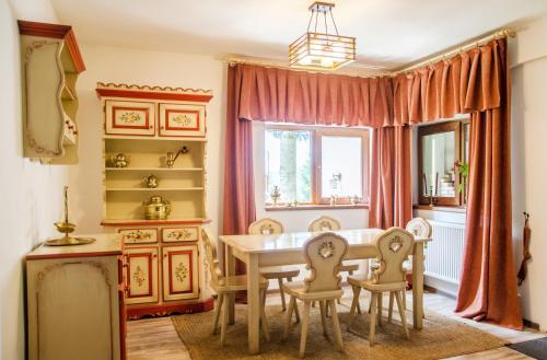 Zamora Bellevue by CityLife Suites - 88