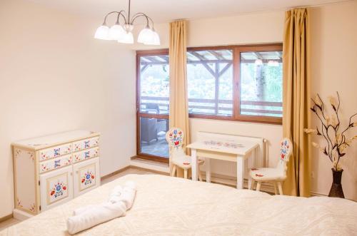 Zamora Bellevue by CityLife Suites - 731