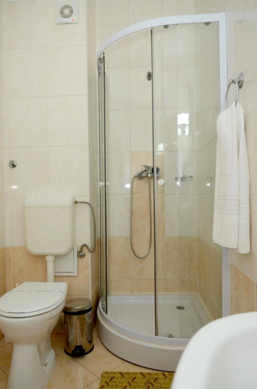 Hotel Class - 897