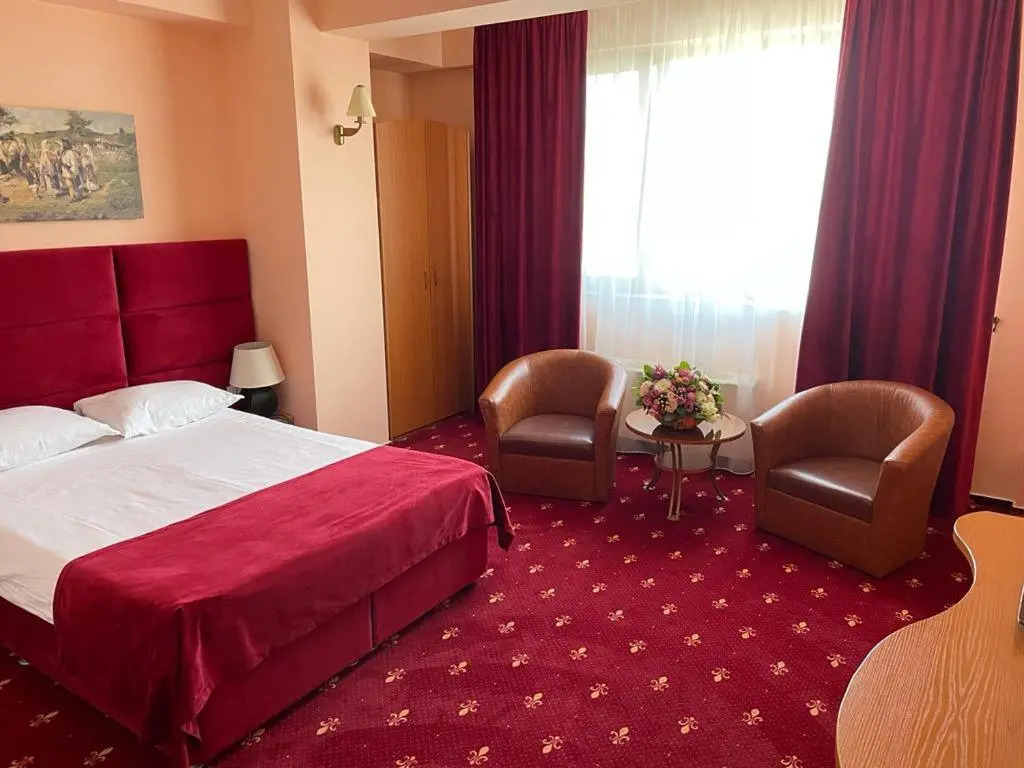 Hotel Class - 190