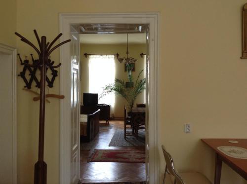 Classic Central Apartment - 865