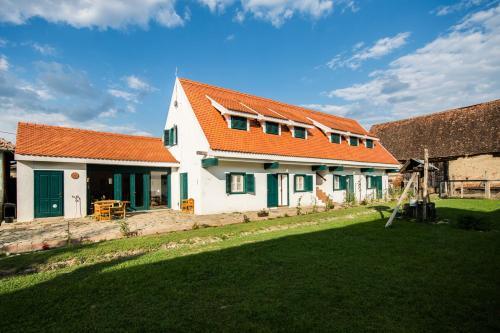 Cloasterf Haus - 74
