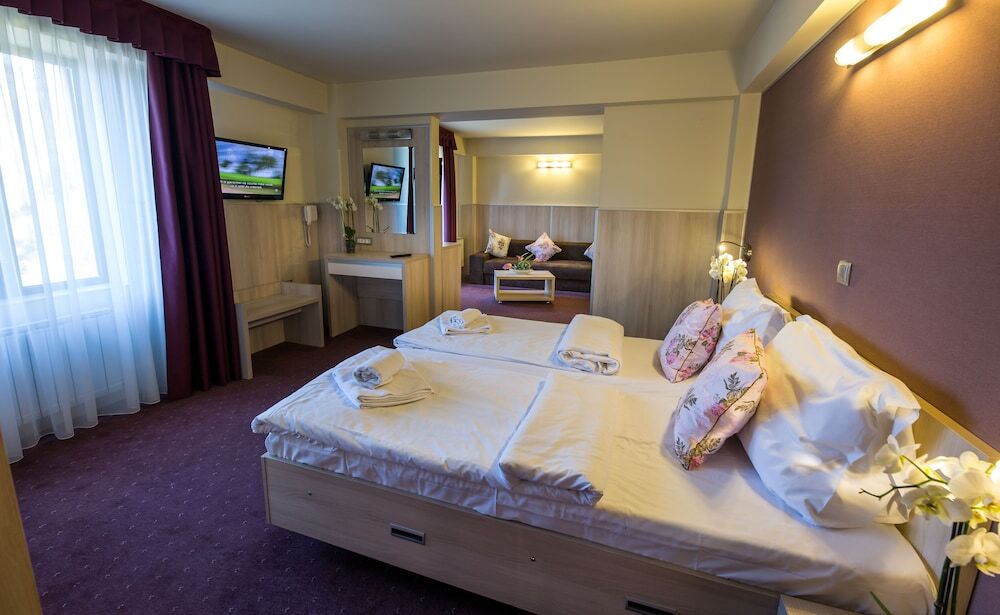 Eden Grand Resort - 537