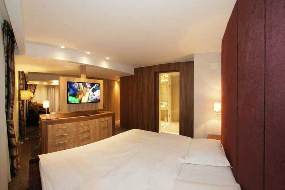 Eden Grand Resort - 610