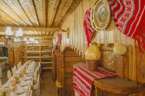 Complex Turistic Casa Romaneasca - 325