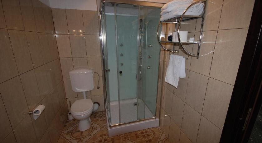 Conacul Domnesc - 753