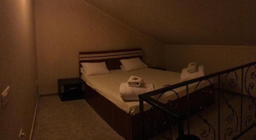 Hotel Lexus - Fost Cosmin - 959