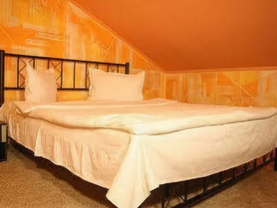 Hotel Lexus - Fost Cosmin - 180