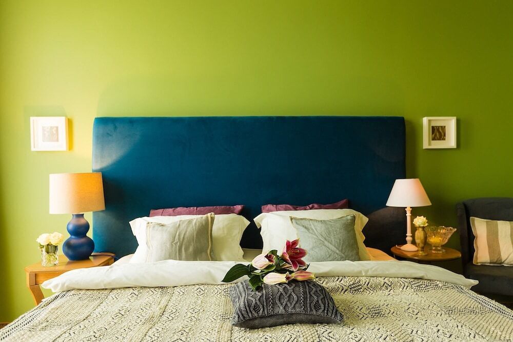 Country Spa Retreat - 992