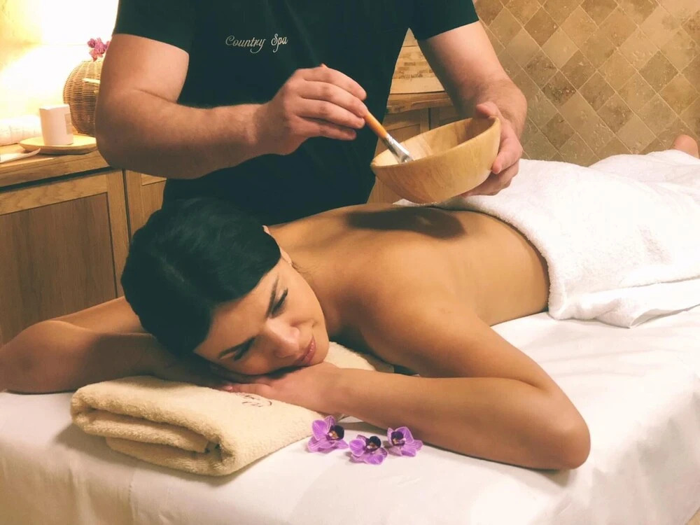 Country Spa Retreat - 441