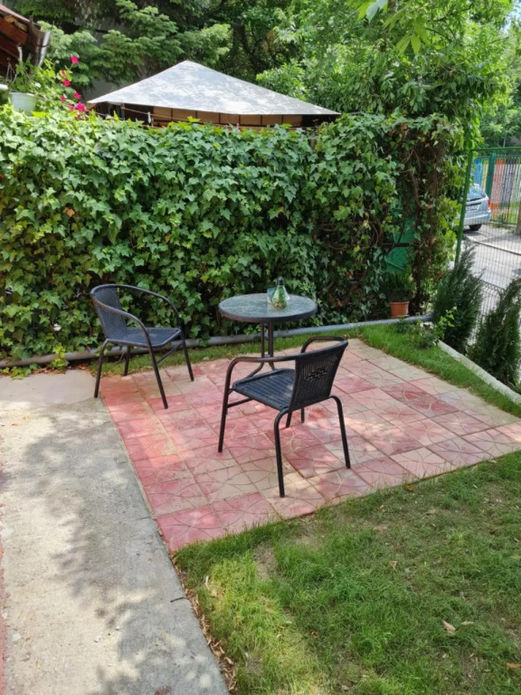 Cozy Residence - 168