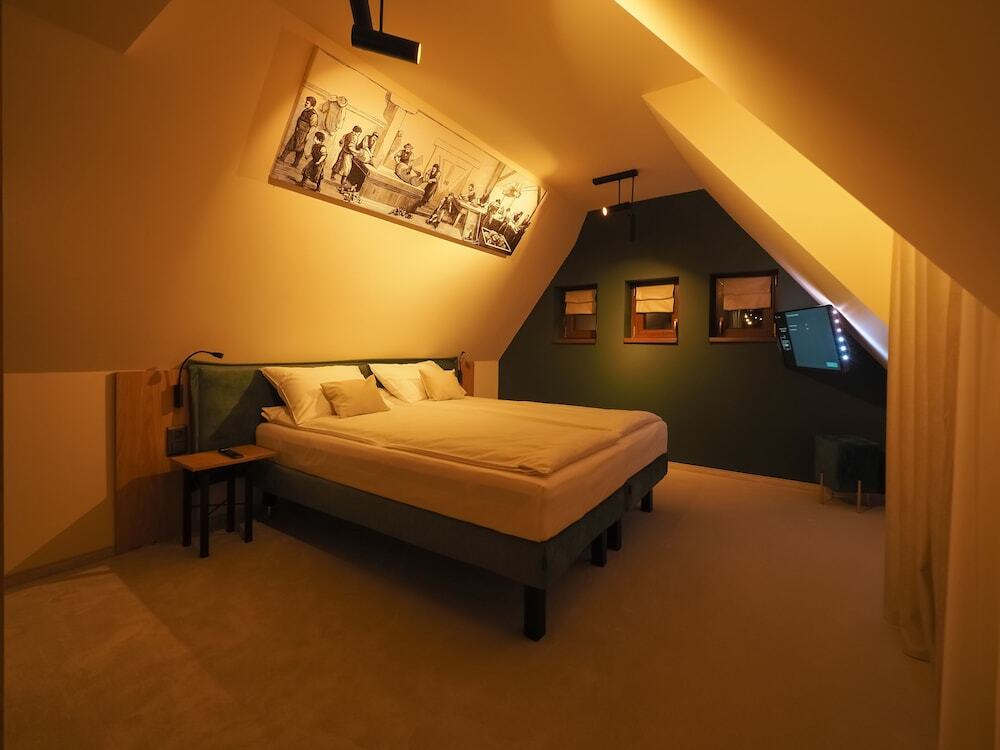 Craft Inn - Boutique Hotel - 300