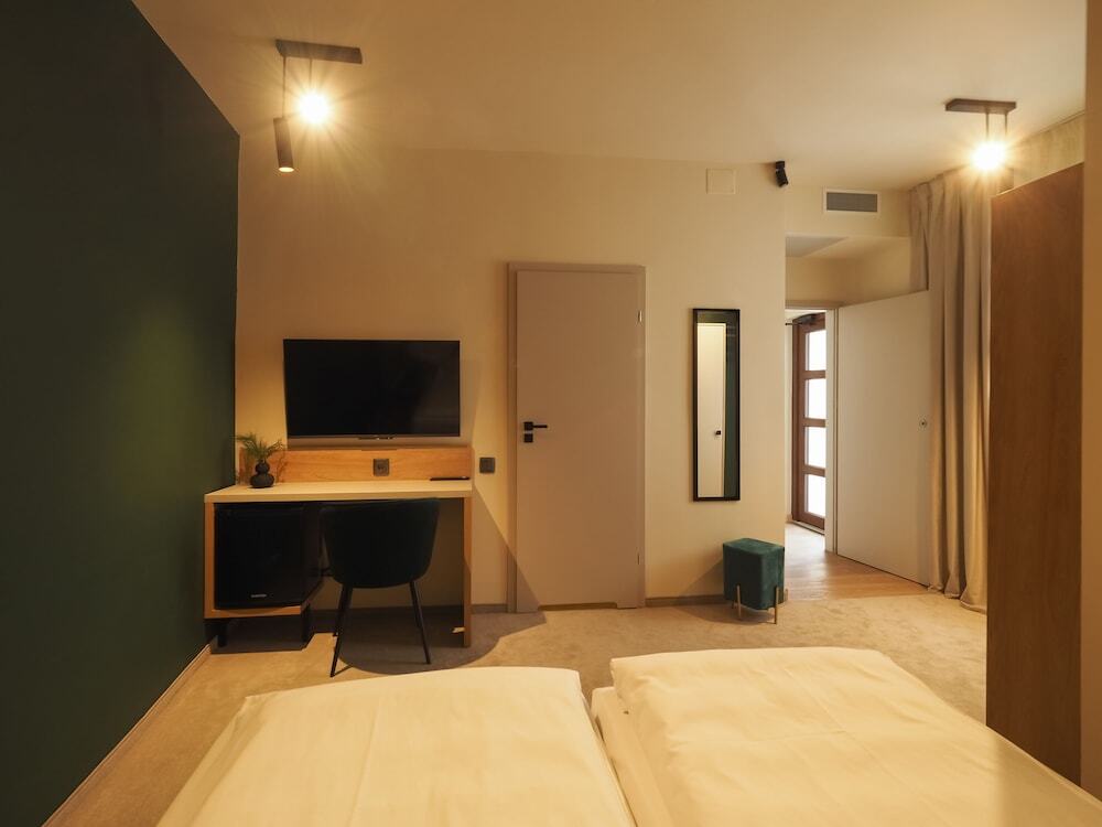 Craft Inn - Boutique Hotel - 395