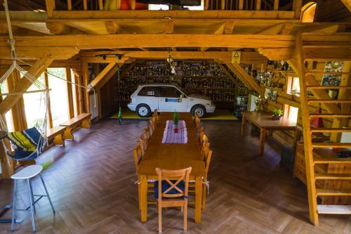 Crossline Lodge - 828