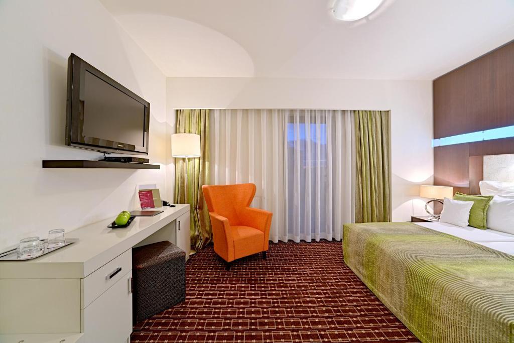 Hotel Cubix - 304