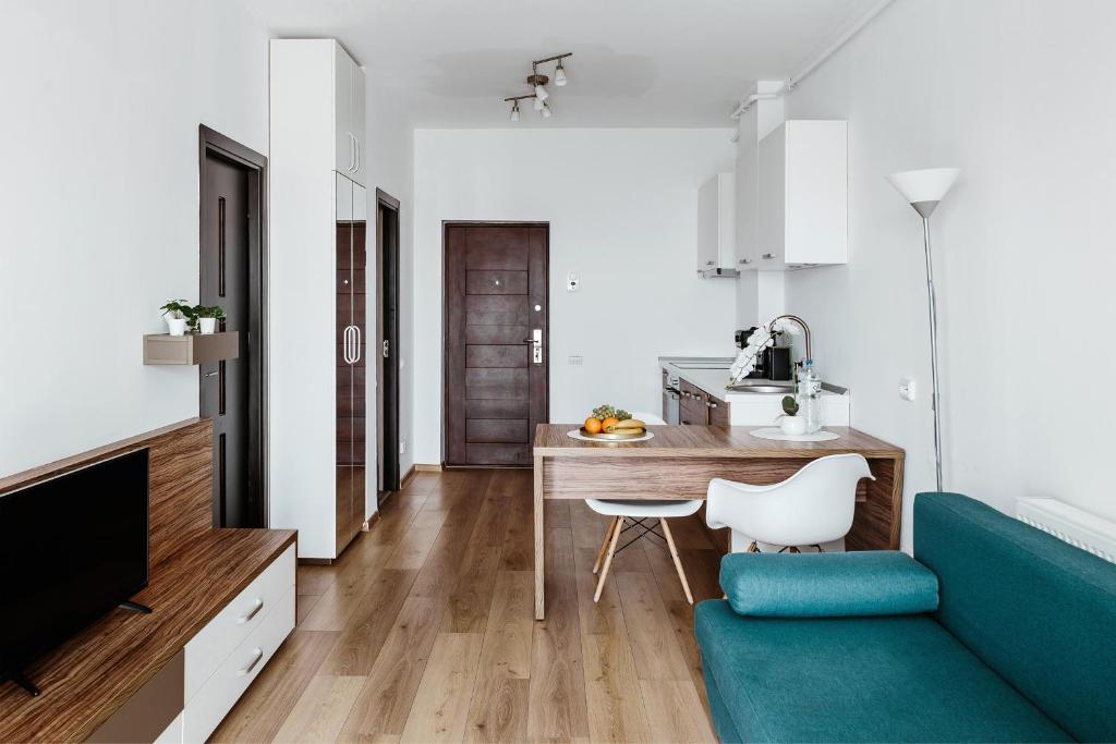 DD Apartments - 781