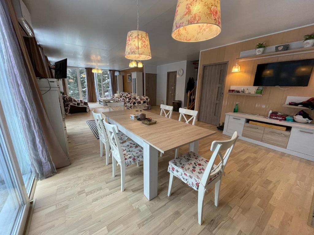 Delux Apartamente 4 - 41