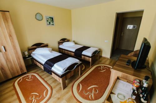 Hotel Dobsi - 914