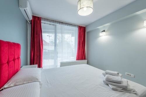 Downtown Accommodation - 693