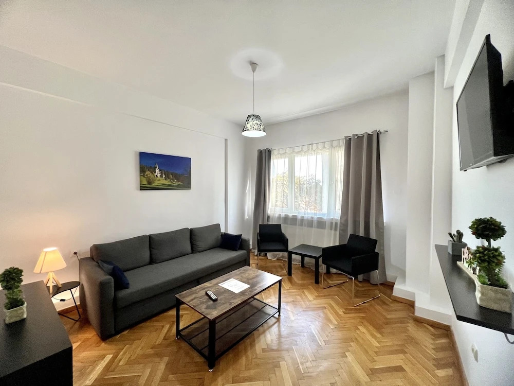 Downtown Victoria Apartments By CityBookings - 809