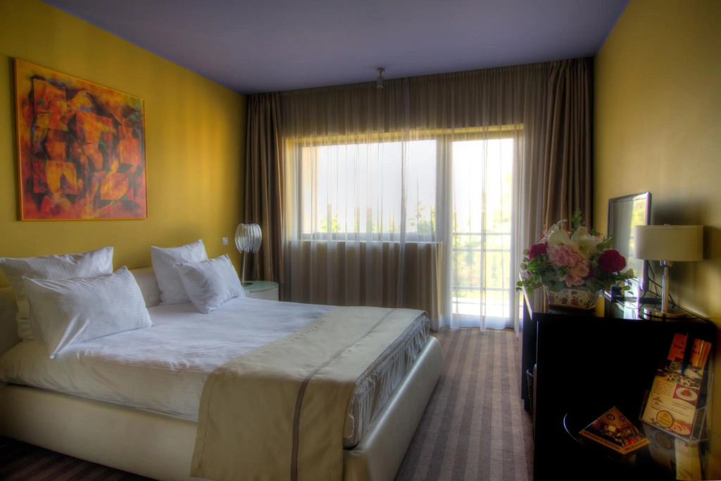 Hotel Dumbrava - 908