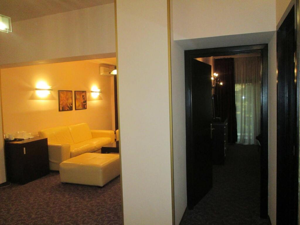 Hotel Dumbrava - 242