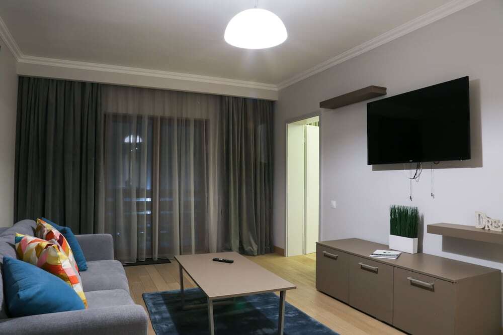 Expecto Apartments - 629