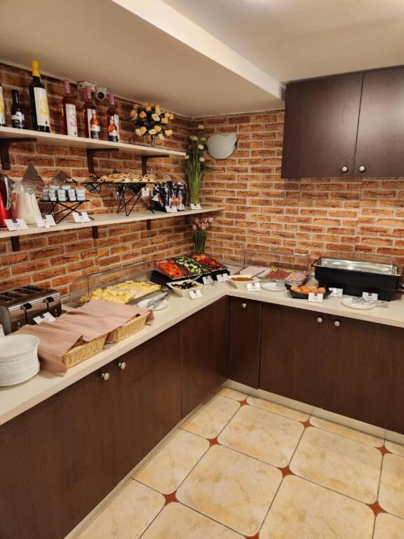 Elizeu Hotel - 745