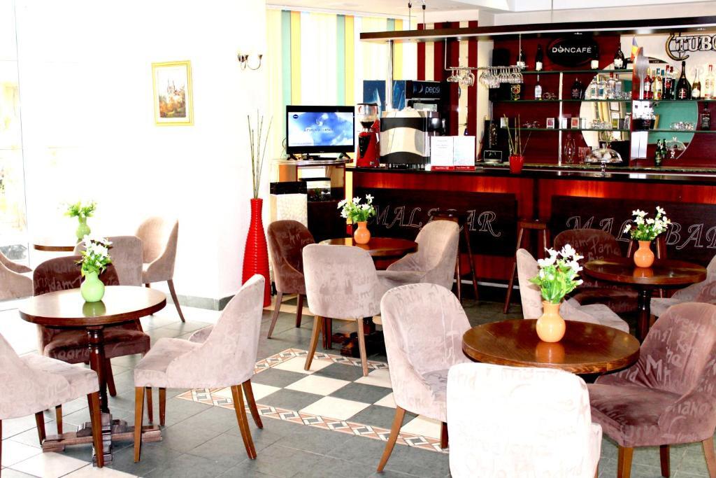 Elizeu Hotel - 467