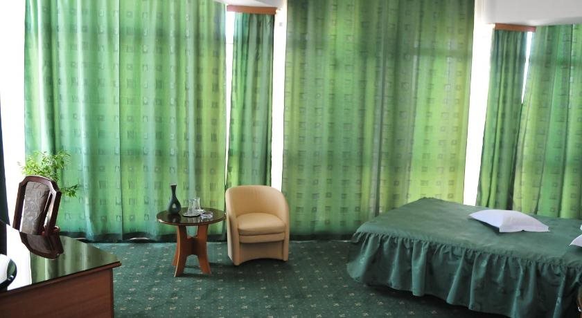 Hotel Emma Est - 838
